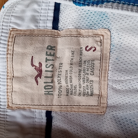 Hollister swim trunks - Picture 2 of 3